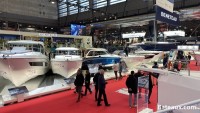 Hlas, peu de bateaux  visiter -  Nautic 2022
