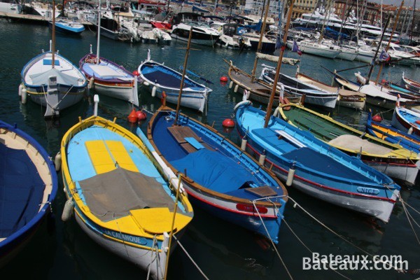 Photo Pointus dans le port de Nice (06)