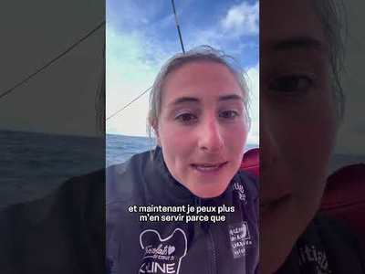 Coup dur dans le Grand Nord : Violette déchire sa voile à l'approche du cercle polaire.