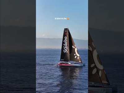 Un d�cor de r�ve pour Sodebo Fifty durant son convoyage vers Sainte-Maxime 