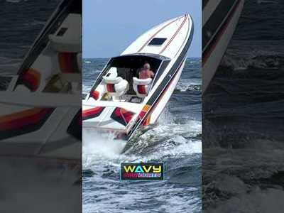 Powerboat Caught in Nasty Waves at Boca Inlet! | Haulover Inlet