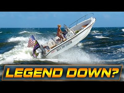 BLUE TOP LEGEND HAS ENGINE FAIL IN HUGE WAVES AT BOCA INLET !! | HAULOVER BOATS | WAVY BOATS