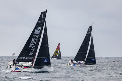 Les solitaires entrent dans leur course