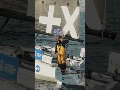 Une arriv�e au lever du soleil le long des c�tes espagnoles 