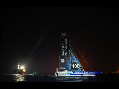 Transat Café L'OR - Arrivée du Maxi Banque Populaire XI en Martinique